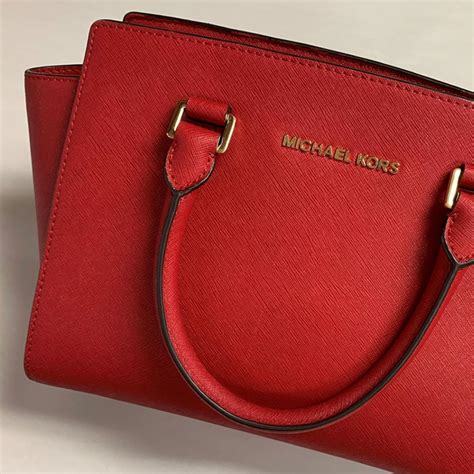 michael kors bag repair nyc|Michael Kors handbag repair center.